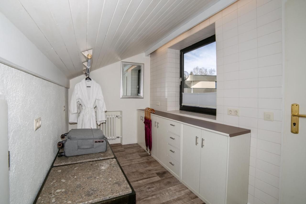 Hotel Brandl Bad Worishofen Bagian luar foto